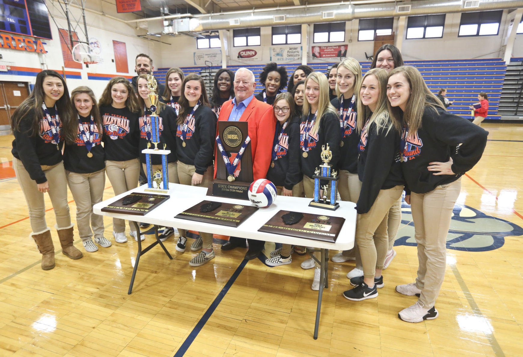 St Teresa Volleyball 1005 11.18.19.JPG